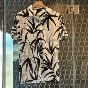 Men’s small express shirt